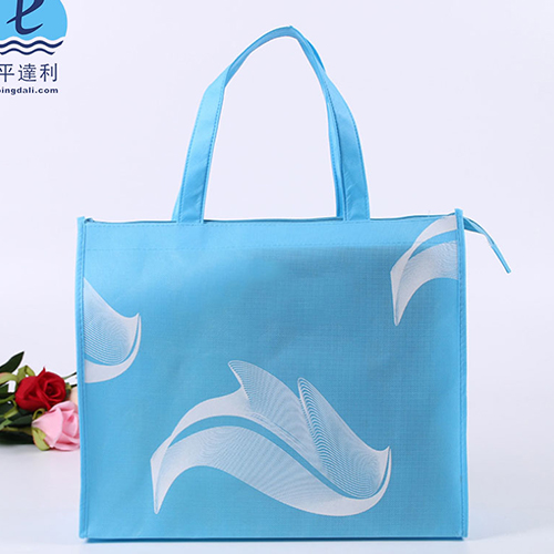 藍色手提服裝環(huán)保防塵袋定制