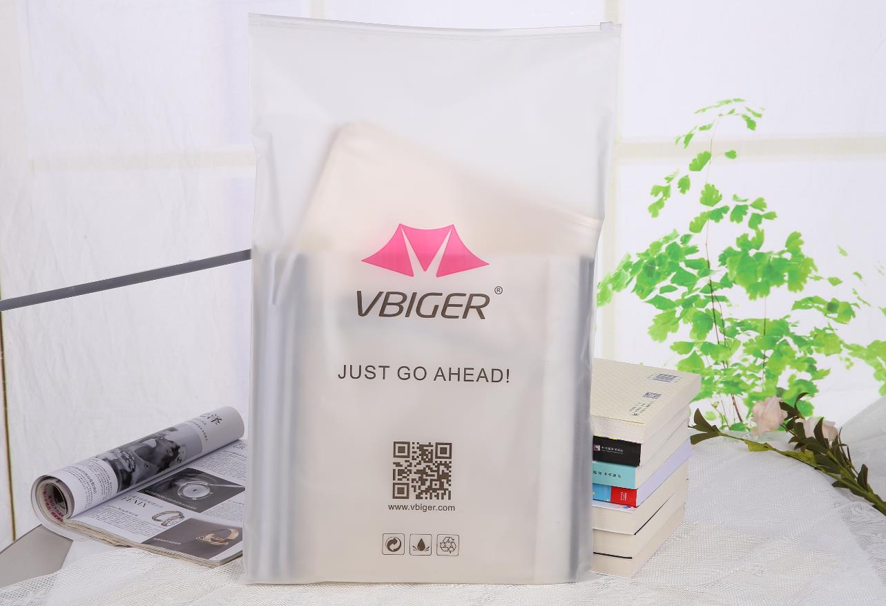 為什么許多大品牌都選擇定做CPE拉鏈袋？